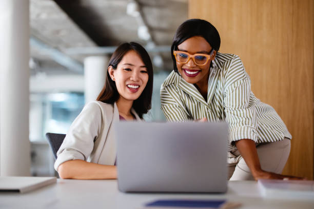 Laptop for digital content and website work
